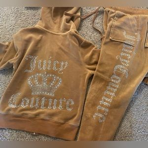 Juicy couture two piece tracksuit set